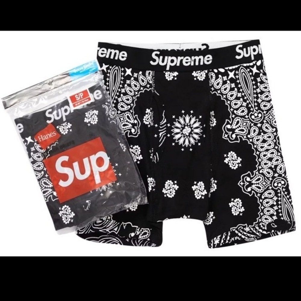 FW22 SUPREME HANES BOXER BRIEFS 2 PACK BLACK BANDANA‎ SZ XL